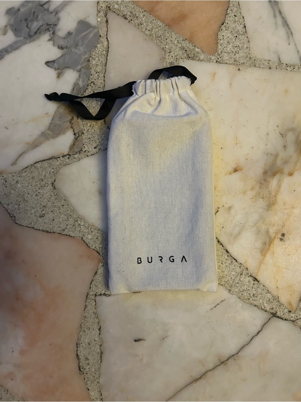 Burga White Drawstring Phone Case Dust Bag - Protective Storage for Women